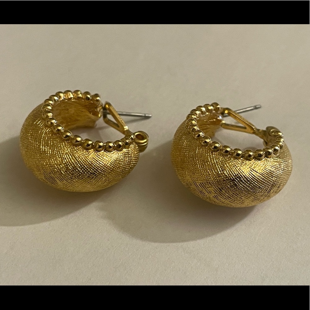 Gold Monet Earrings